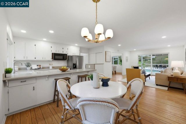 3927 Woodside Ct, Lafayette, CA 94549