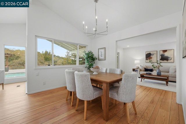 3927 Woodside Ct, Lafayette, CA 94549