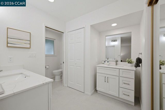 3927 Woodside Ct, Lafayette, CA 94549