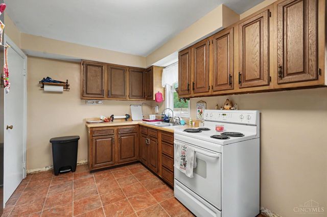 4722 Fairfield Avenue, Fairfield, OH 45014