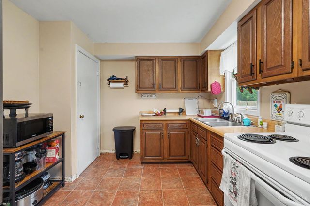 4722 Fairfield Avenue, Fairfield, OH 45014