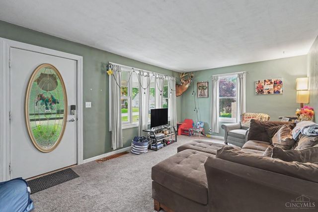 4722 Fairfield Avenue, Fairfield, OH 45014