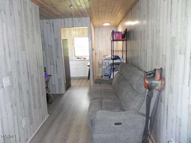 804 Webster Valley Road, Rogersville, TN 37857