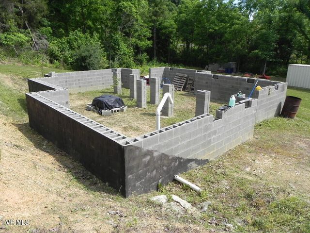 804 Webster Valley Road, Rogersville, TN 37857
