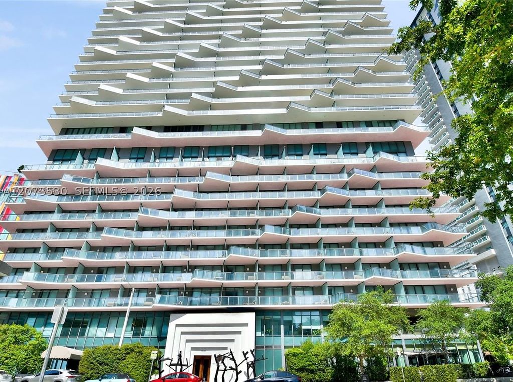 1300 S Miami Ave 2108, Miami, FL 33130