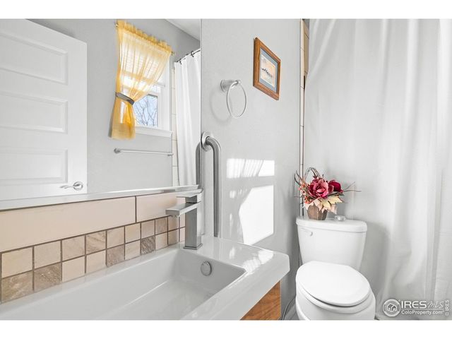 2016 80th Ave Ct, Greeley, CO 80634