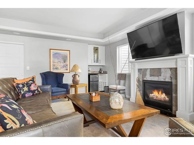 2016 80th Ave Ct, Greeley, CO 80634