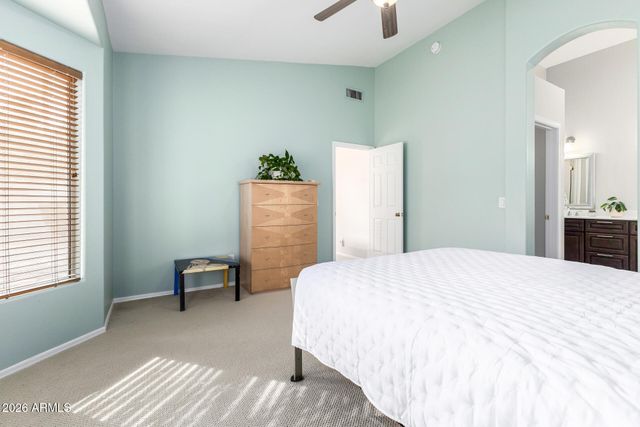 1461 W ARMSTRONG Way, Chandler, AZ 85286