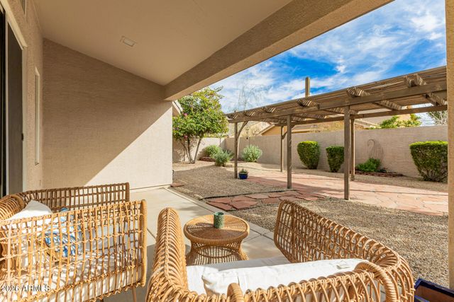 1461 W ARMSTRONG Way, Chandler, AZ 85286