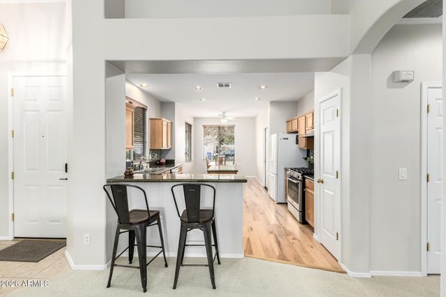 1461 W ARMSTRONG Way, Chandler, AZ 85286