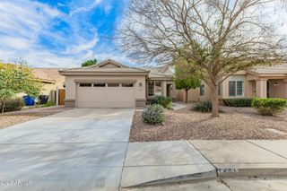 1461 W ARMSTRONG Way, Chandler, AZ 85286