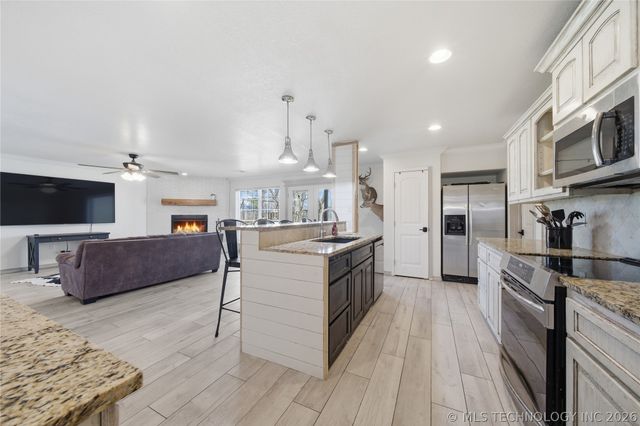 15319 E 470 Road, Claremore, OK 74017