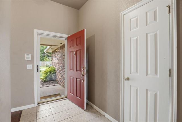 21969 Homesteaders Place, Edmond, OK 73012