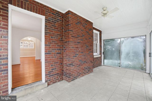 6117 WESTERN AVE NW, Washington, DC 20015