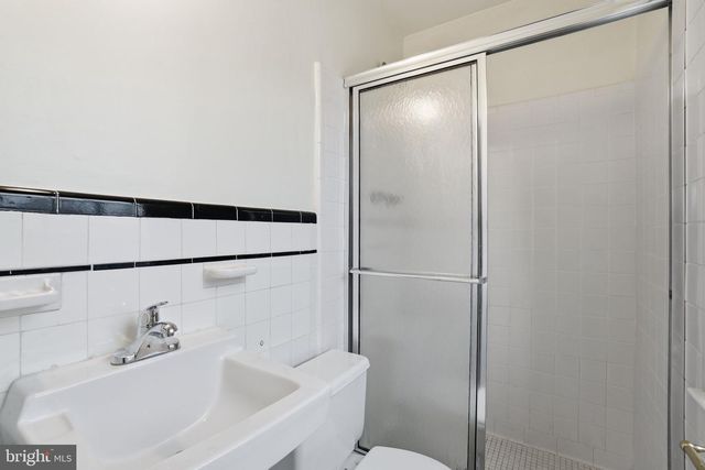 6117 WESTERN AVE NW, Washington, DC 20015