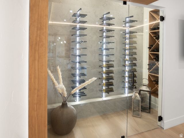 1975 E GUNDERSON LN, Holladay, UT 84124