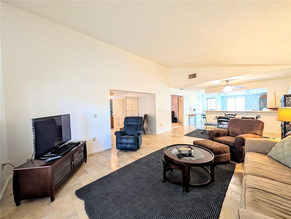 Image 14 of property listing at 3426 WOOD OWL CIRCLE 73B, Bradenton, FL 34210