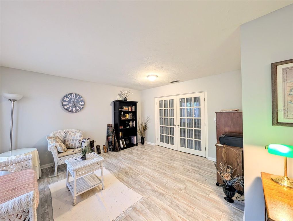 Image 41 of property listing at 3426 WOOD OWL CIRCLE 73B, Bradenton, FL 34210