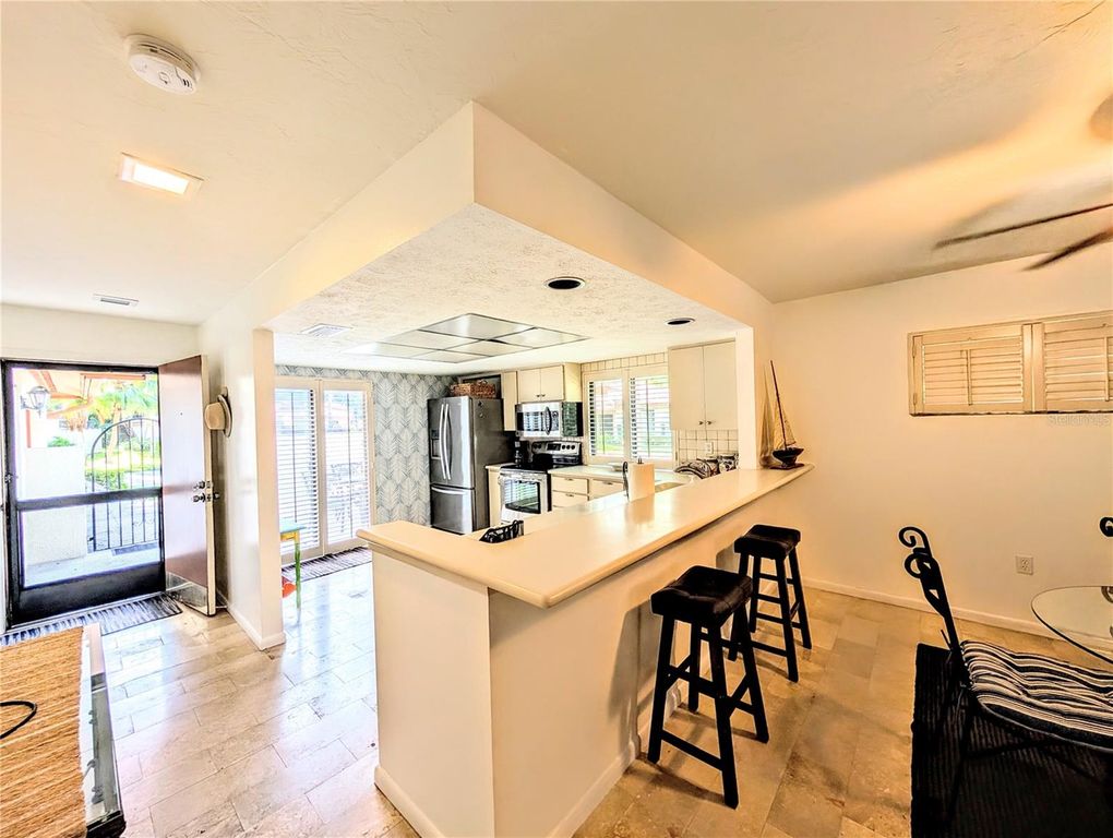 Image 8 of property listing at 3426 WOOD OWL CIRCLE 73B, Bradenton, FL 34210