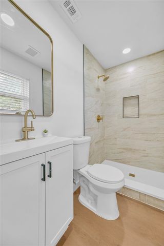 341 Lena Lane, Burleson, TX 76028