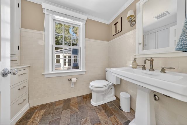 14 Isaac Sprague Drive, Hingham, MA 02043
