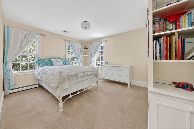 14 Isaac Sprague Drive, Hingham, MA 02043