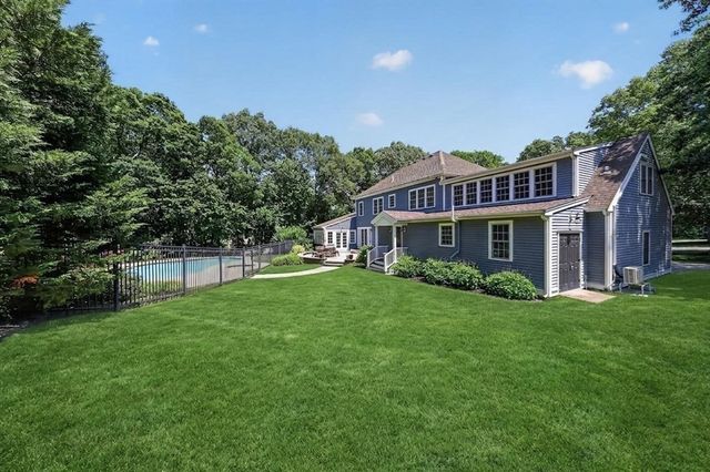 14 Isaac Sprague Drive, Hingham, MA 02043