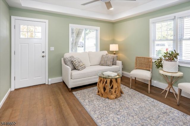 202 Marcella Rd, Parsippany-troy Hills Twp., NJ 07054