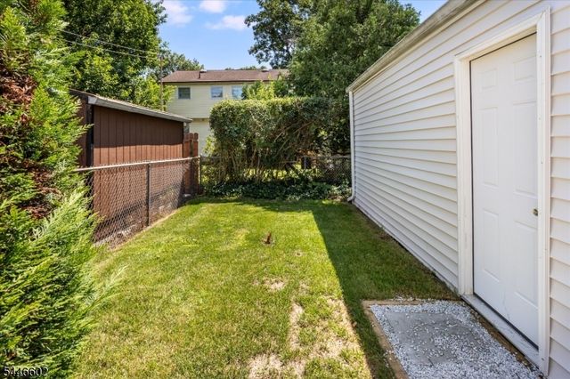202 Marcella Rd, Parsippany-troy Hills Twp., NJ 07054