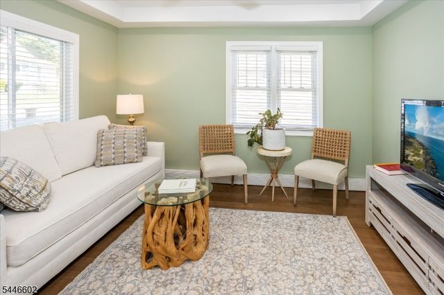202 Marcella Rd, Parsippany-troy Hills Twp., NJ 07054