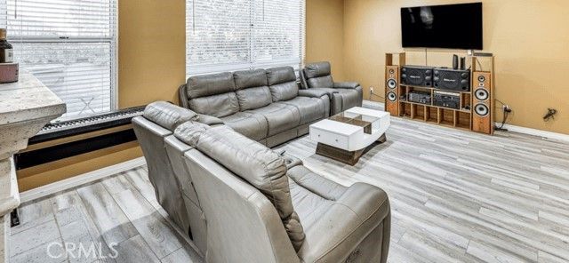 1020 La Salle Circle, Corona, CA 92879