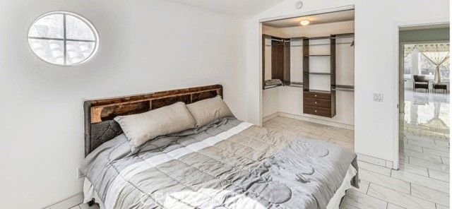 1020 La Salle Circle, Corona, CA 92879