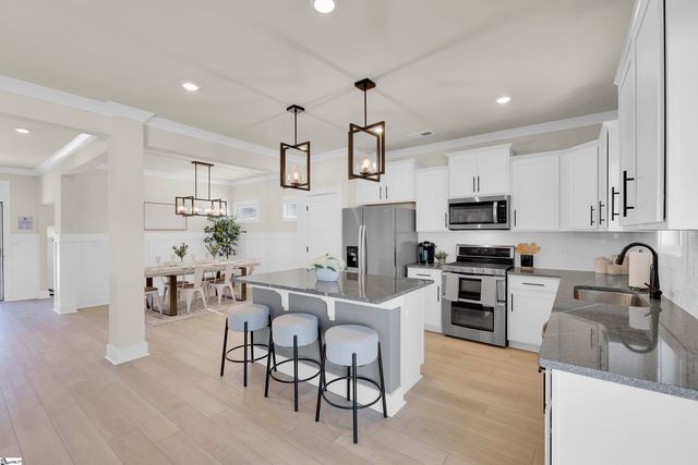 202 Bellflower Lane, Anderson, SC 29625