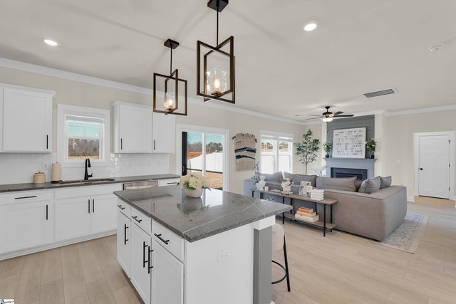 202 Bellflower Lane, Anderson, SC 29625
