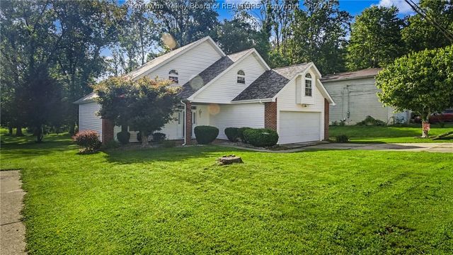 111 Matthew Avenue, Poca, WV 25159
