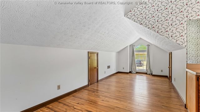 111 Matthew Avenue, Poca, WV 25159