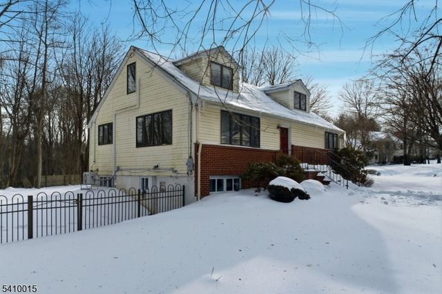 46 W Hanover Ave, Randolph Twp., NJ 07869