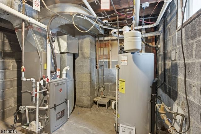 46 W Hanover Ave, Randolph Twp., NJ 07869