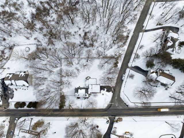 46 W Hanover Ave, Randolph Twp., NJ 07869