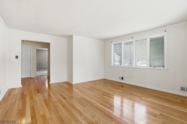 46 W Hanover Ave, Randolph Twp., NJ 07869