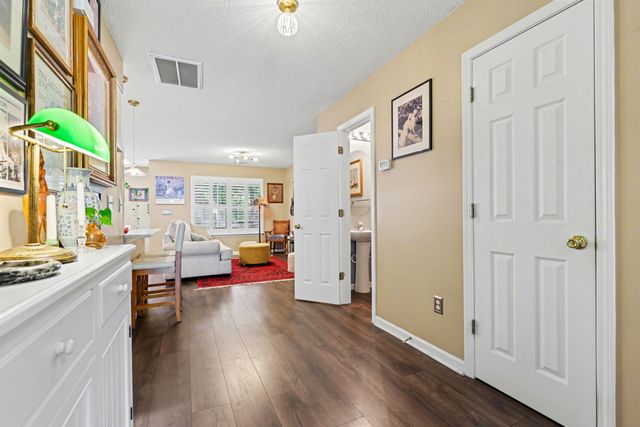 1317 Shoebridge Dr, Myrtle Beach, SC 29579