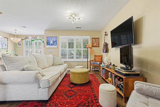 1317 Shoebridge Dr, Myrtle Beach, SC 29579