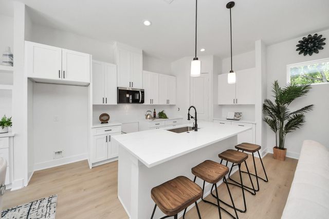 860 Rachel St Street B, Houston, TX 77091