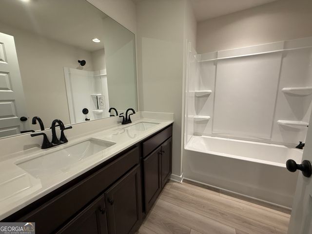331 Brook Landing Circle, Auburn, GA 30011