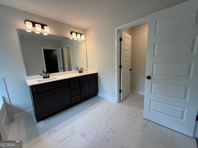 331 Brook Landing Circle, Auburn, GA 30011