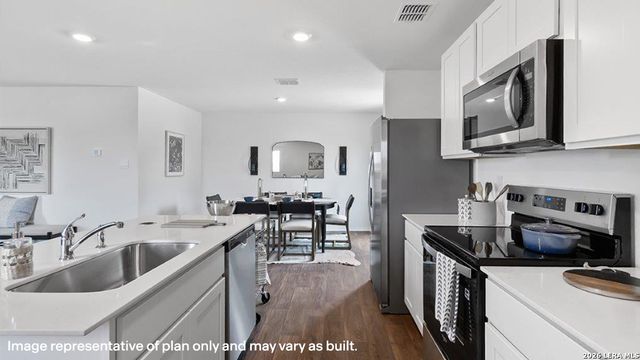 5450 Hubbardston, San Antonio, TX 78252