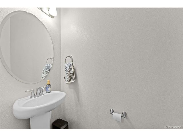 8964 Vanderwood Rd, Colorado Springs, CO 80908