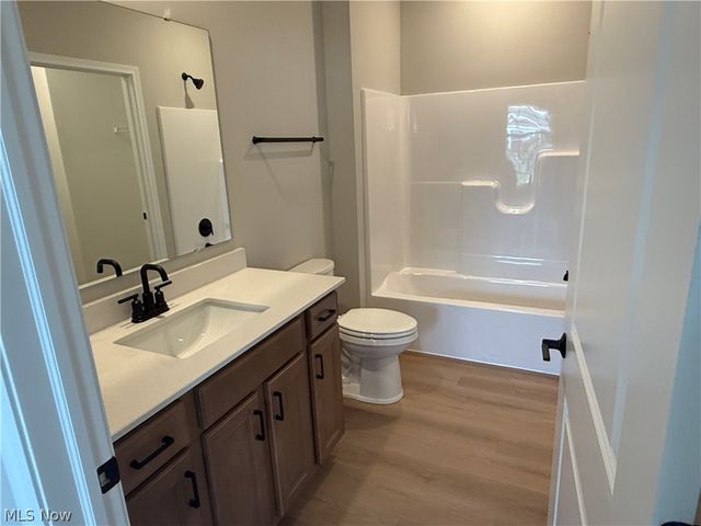 23742 Wally's Way, Columbia Station, OH 44028