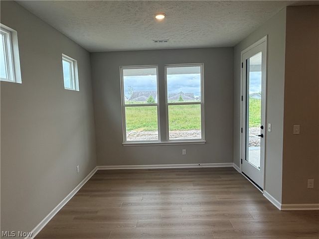 23742 Wally's Way, Columbia Station, OH 44028