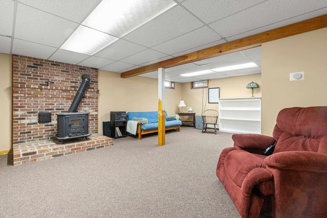 7 Hopi Drive, Nashua, NH 03063